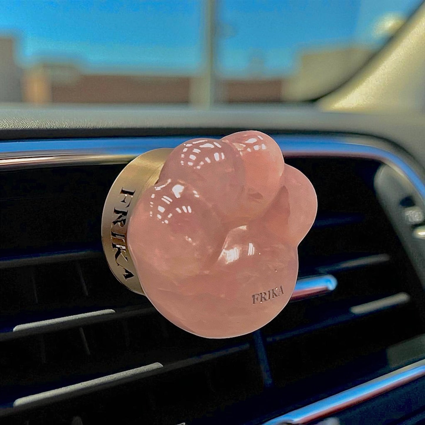 Lucky Paw Crystal VentClip 水晶萌爪車用香氛夾
