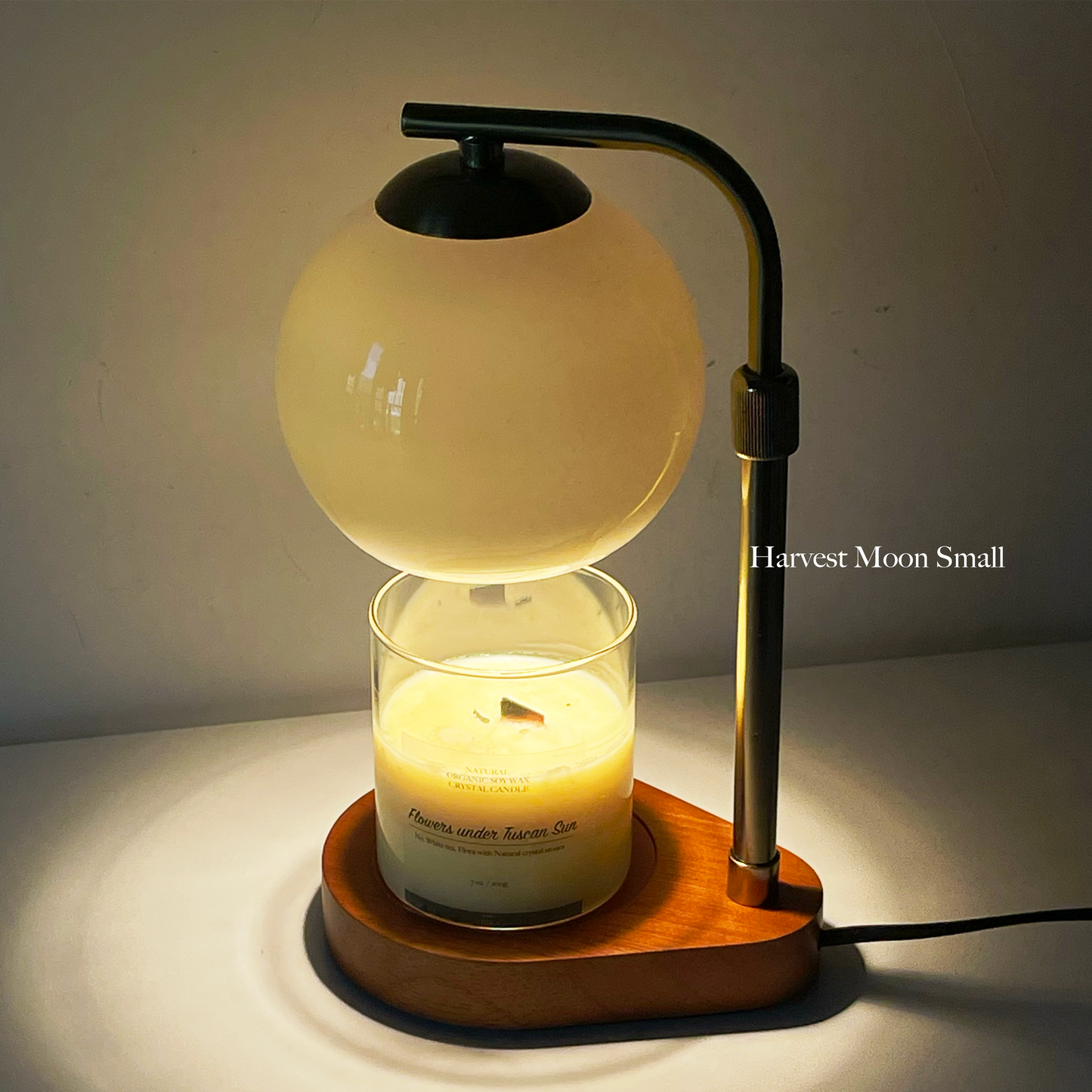 <tc>豐饒之月吹製燈罩融燭燈</tc>